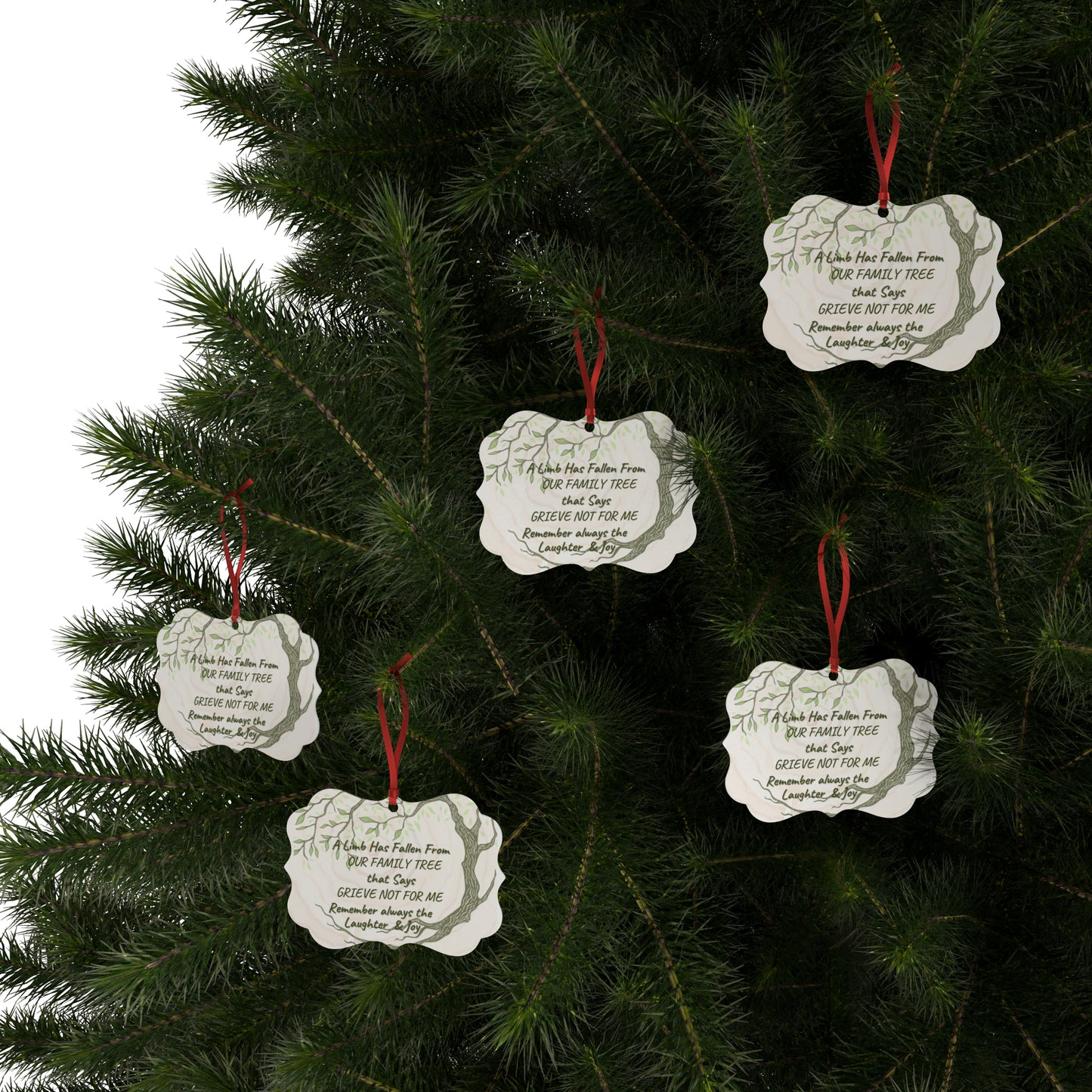 Elegant Memorial Ornaments! A Gentle Tribute Captured in Scalloped Elegance.